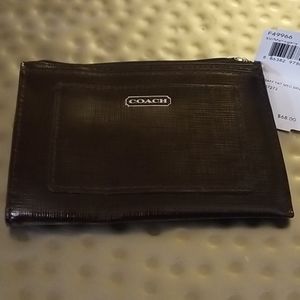 BNWT Coach Mahogany Skinny Zipper Wallet